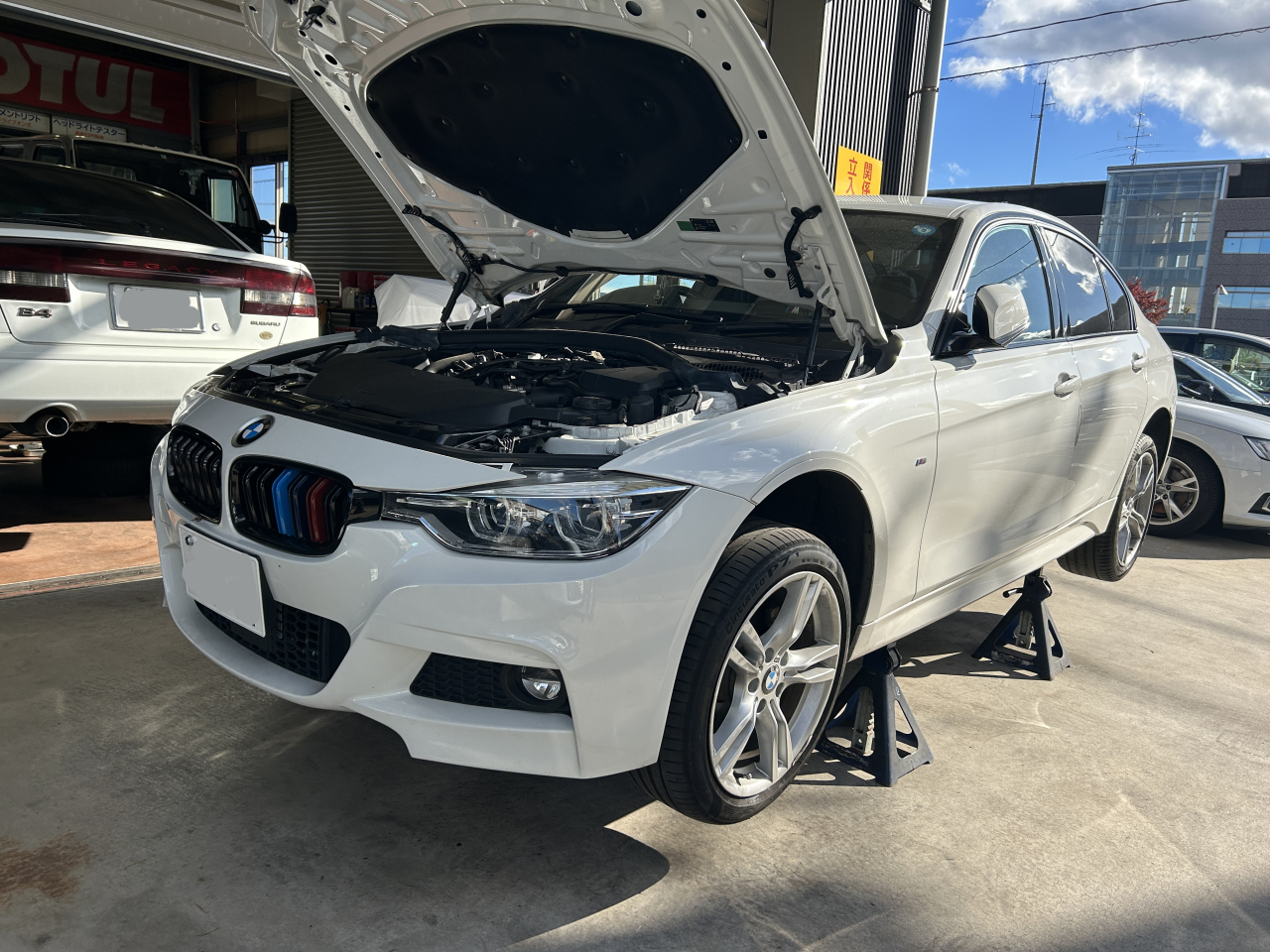 320i F30 法定1年点検